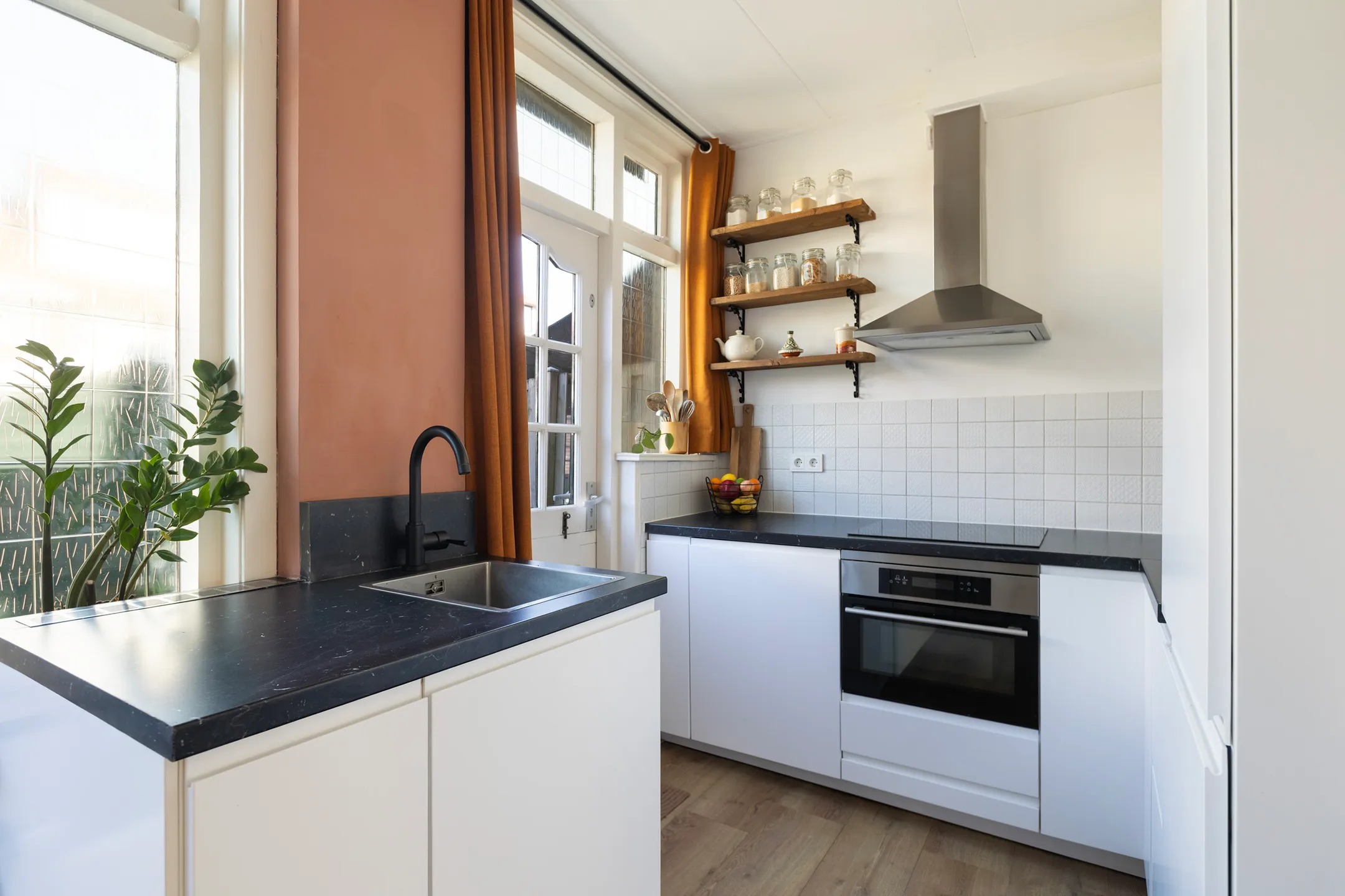 Tussenwoning Reinkenstraat 8 in Dordrecht
