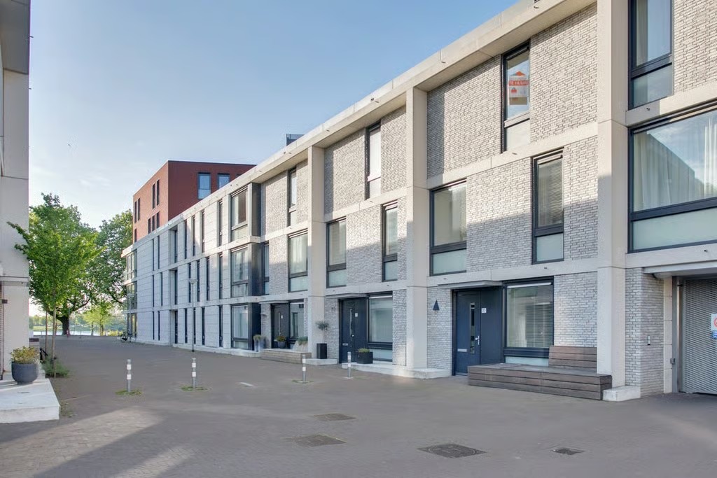 Tussenwoning Van Hoftenstraat 33 in 's-Hertogenbosch