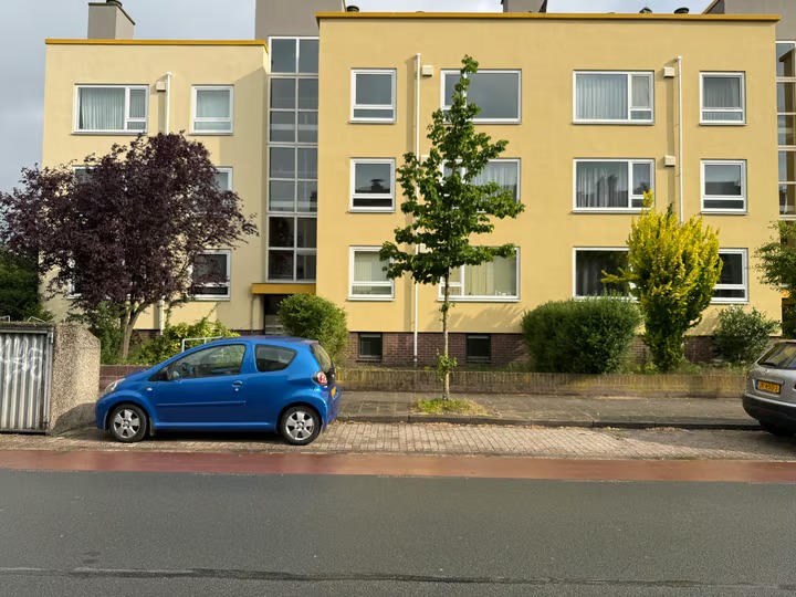 Portiekwoning Van Riebeeckweg 65 in Hilversum