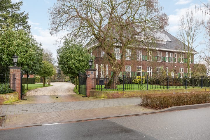 2-onder-1-kapwoning Berkelaarsweg 27 in Echt
