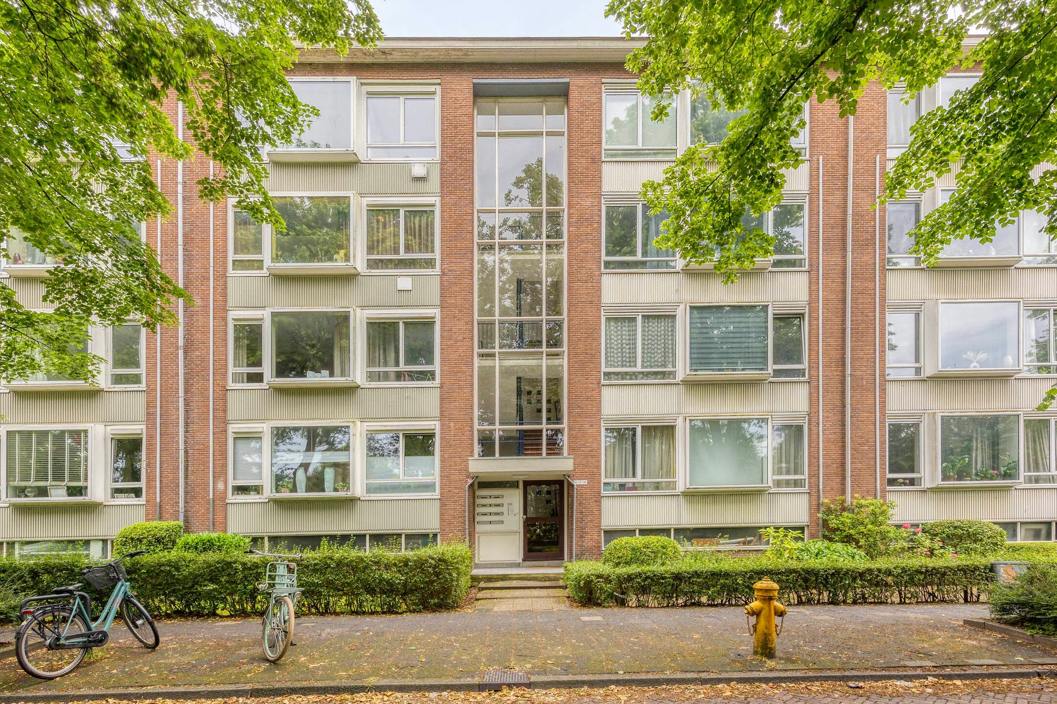 Portiekflat Persijnlaan 76 in Delft