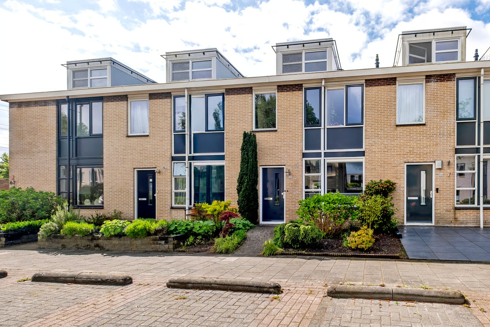 Tussenwoning Planetenlaan 58 in Assen