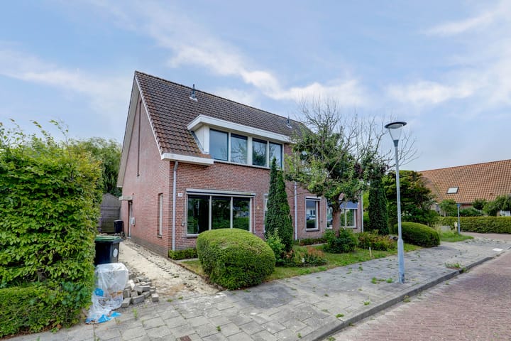 Eengezinswoning, 2-onder-1-kapwoning de Spaier 14 Zoutelande