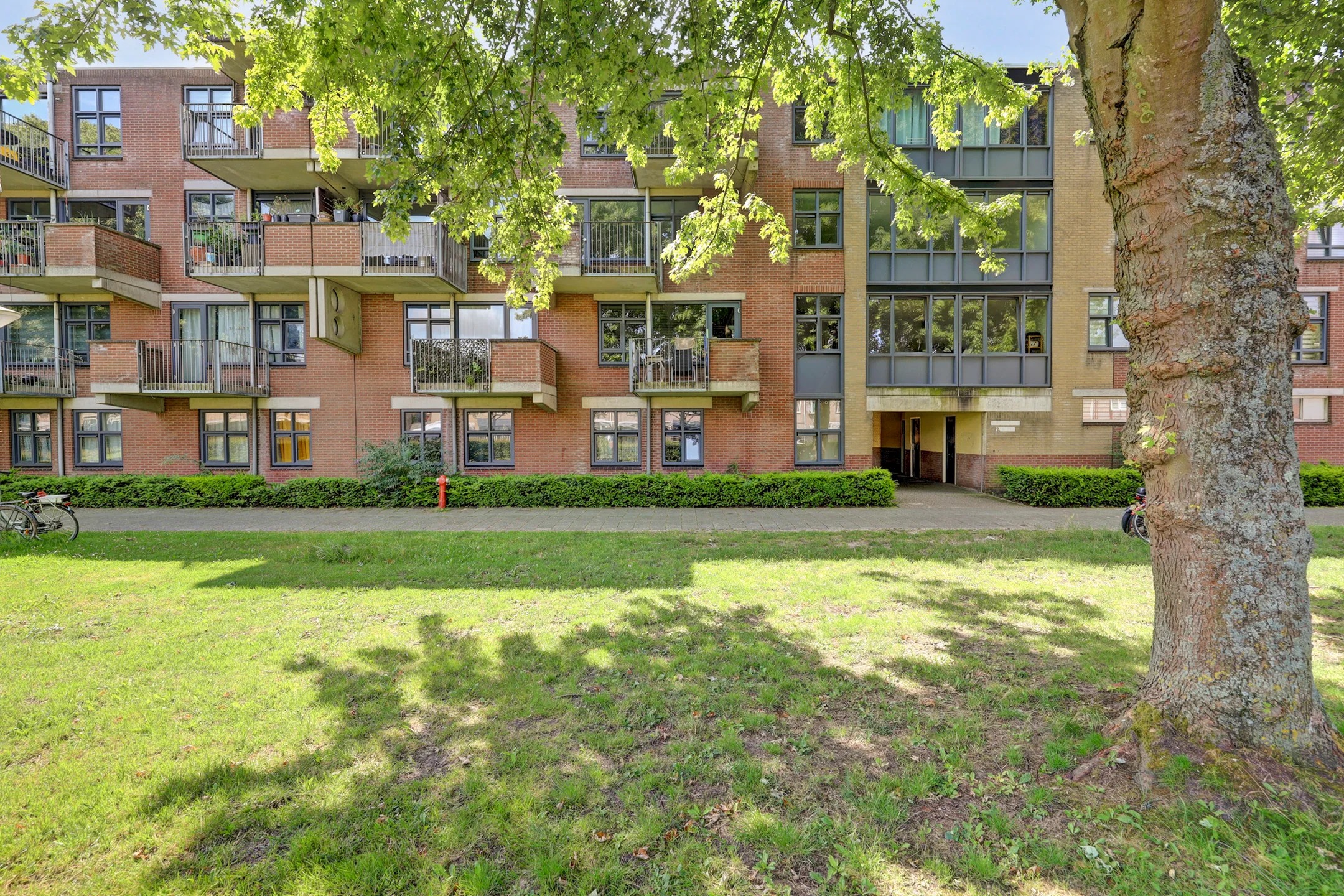 Portiekwoning Toutenburgstraat 25 in Amsterdam