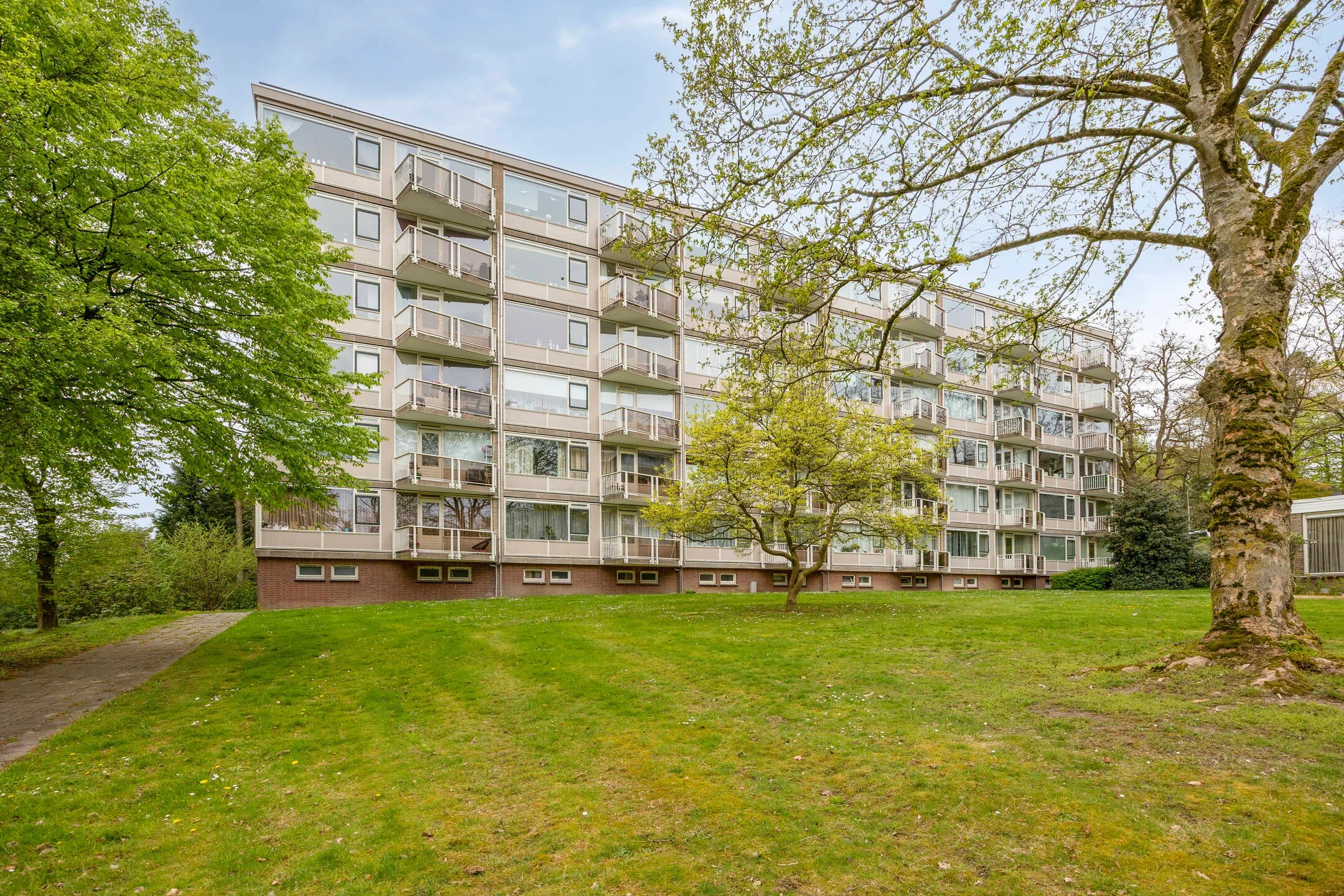 Galerijflat van Wassenaersheuvel 113 in Oosterbeek