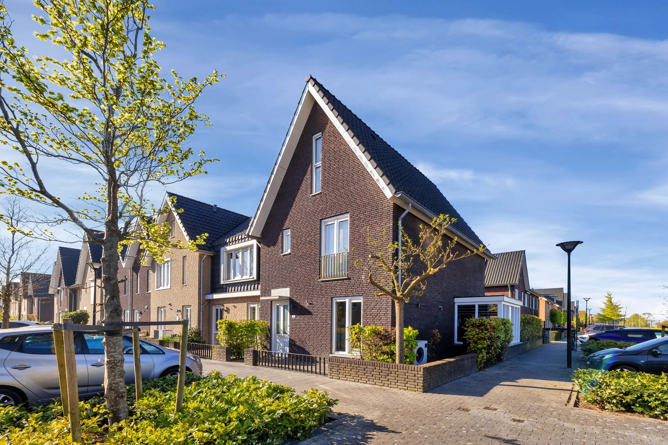 Hoekwoning Zoetemanring 2 in Zuidland