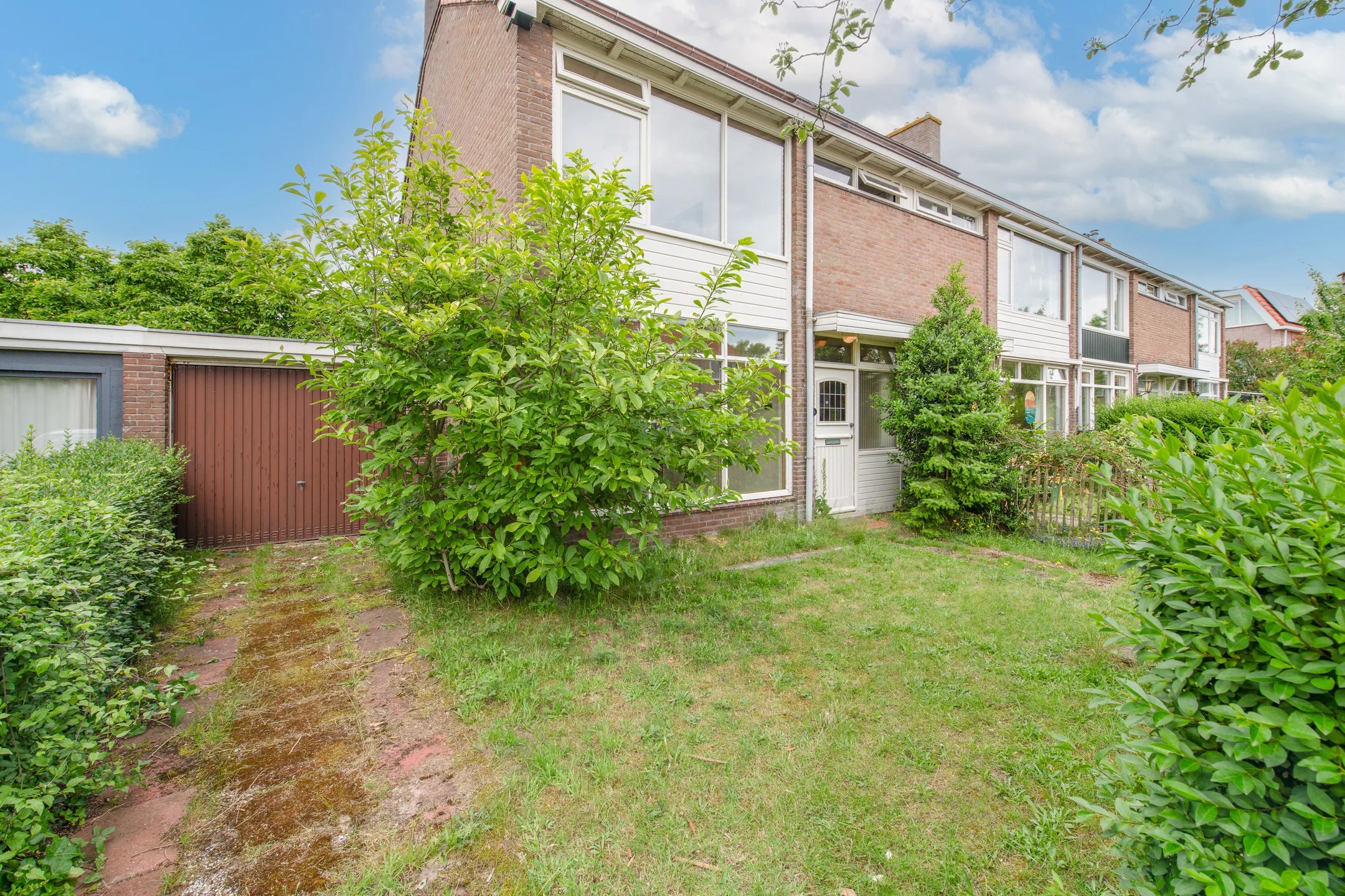 Hoekwoning Hoefcamplaan 6 in Heiloo