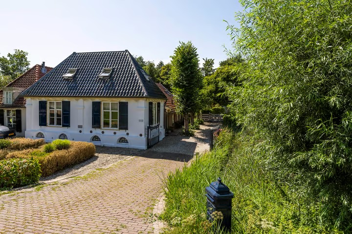 2-onder-1-kapwoning Utrechtseweg 112 bis in Weesp