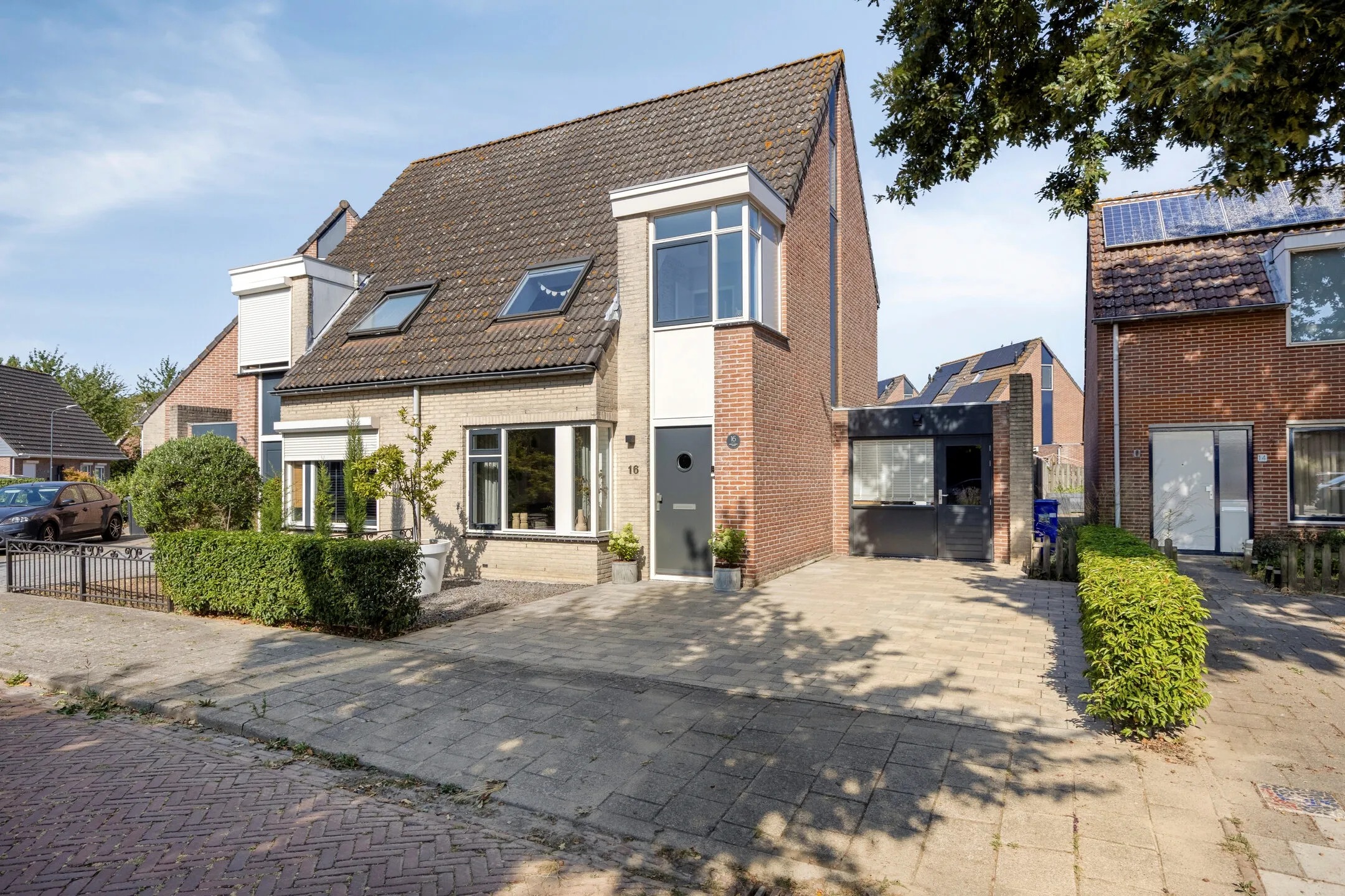 2-onder-1-kapwoning Prinses Christinastraat 16 in Nieuwdorp
