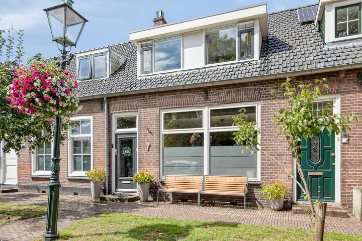 Tussenwoning Burghse Ring 7 in Burgh-Haamstede