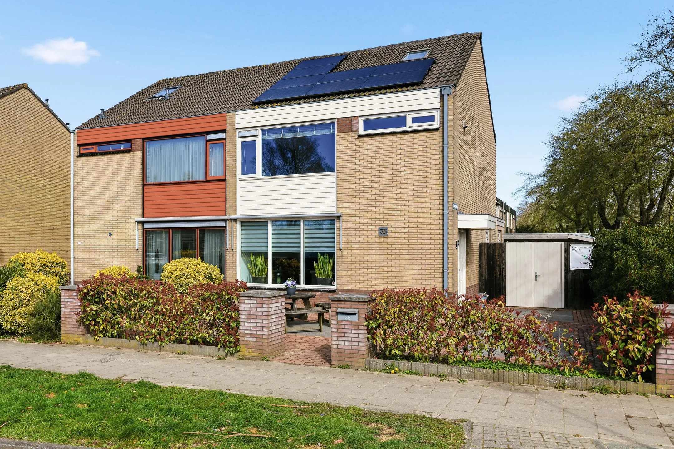 Hoekwoning Boompjesven 35 in Heemskerk