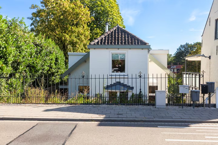 Hoekwoning (dijkwoning) Cortgene 113 Alblasserdam