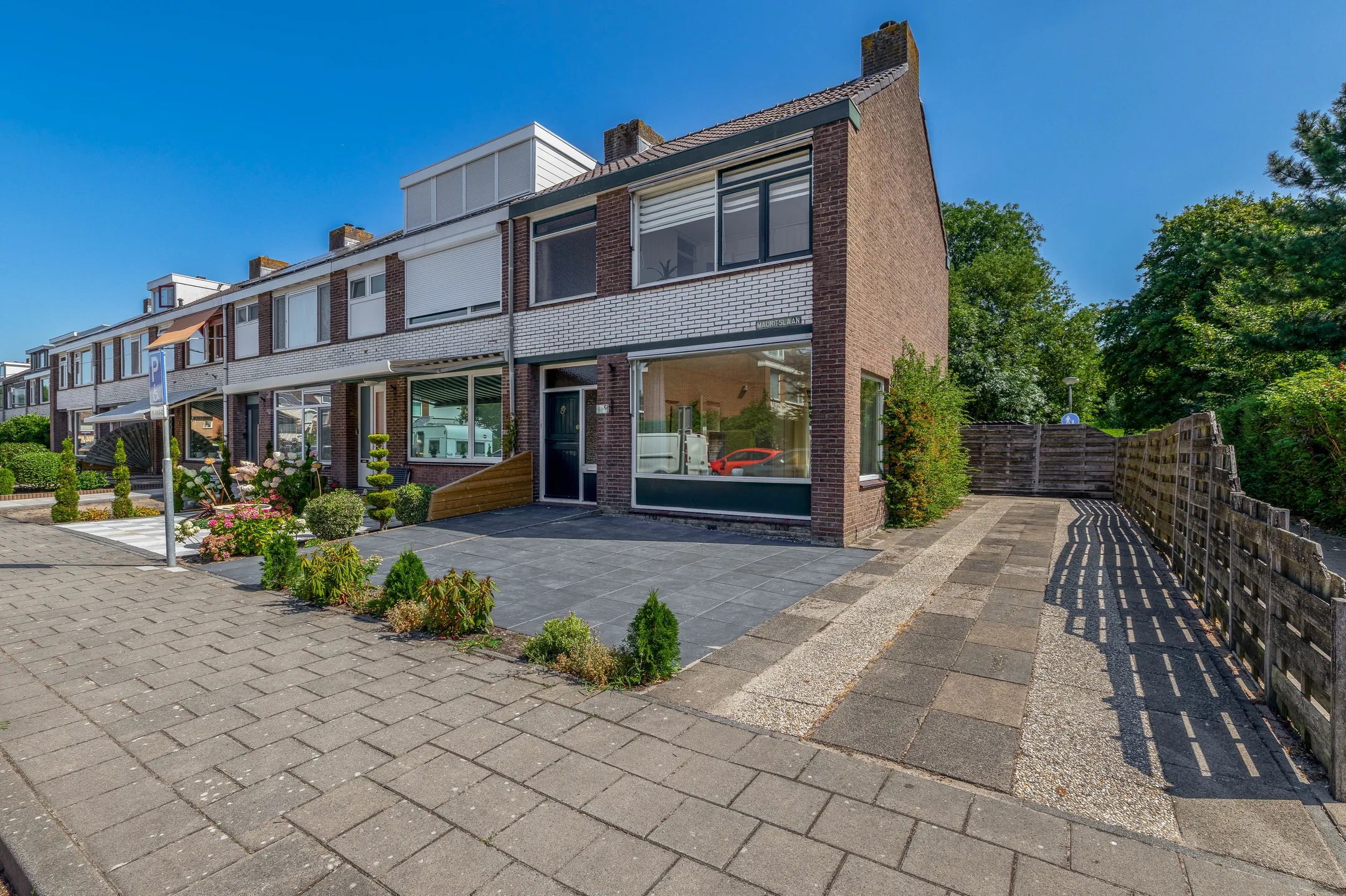 Hoekwoning Mauritslaan 1 in Waddinxveen