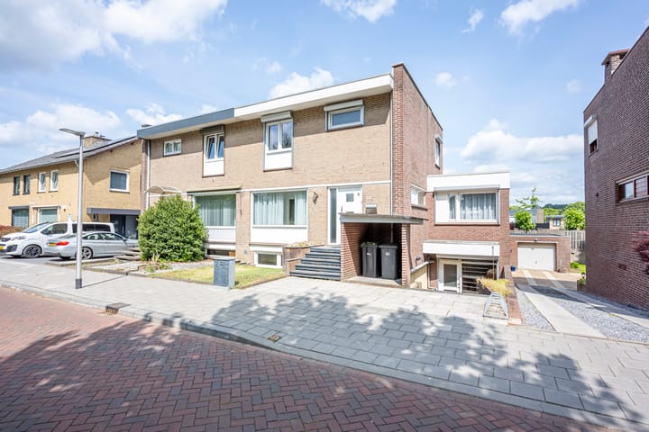 Halfvrijstaande woning Kaalheidersteenweg 258 in Kerkrade
