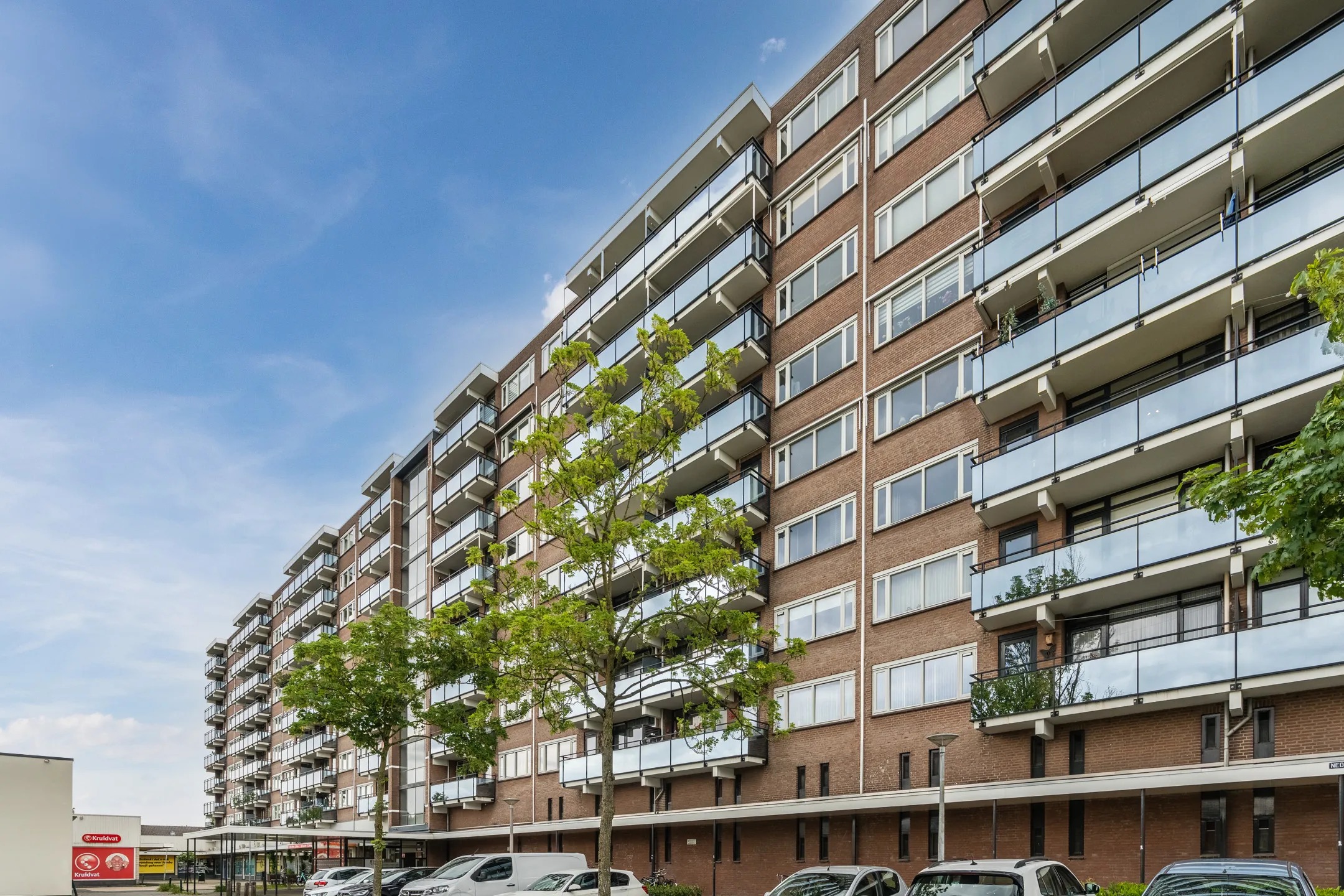 Galerijflat Nederlandplein 16 in Eindhoven