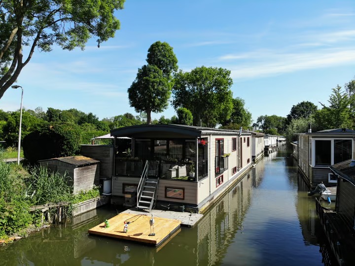 Vrijstaande woning Oostdijk W 26 in Zuidoostbeemster