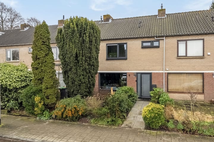 Tussenwoning Meidoorn 9 Barendrecht