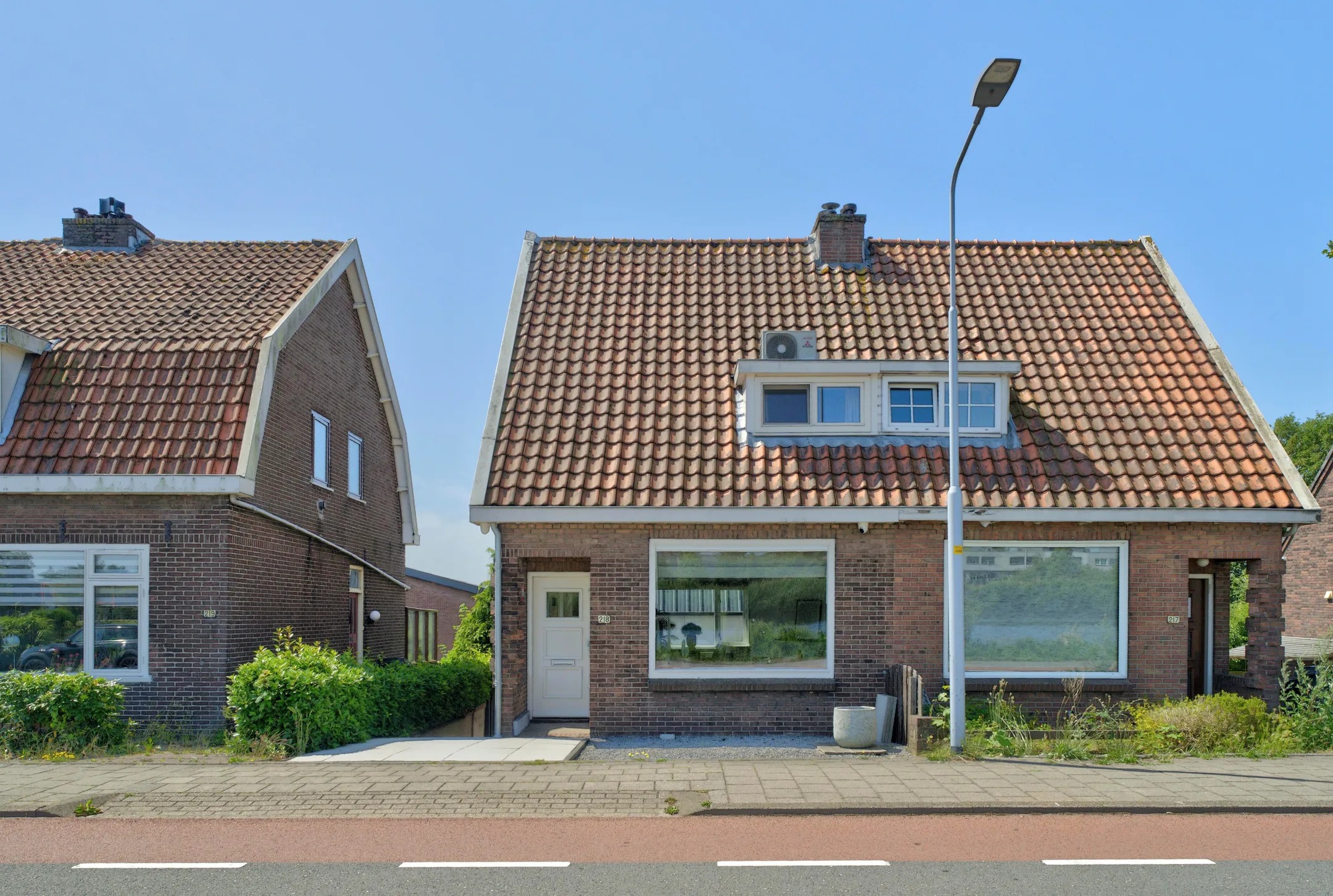 2-onder-1-kapwoning (dijkwoning) Akerdijk 218 in Badhoevedorp