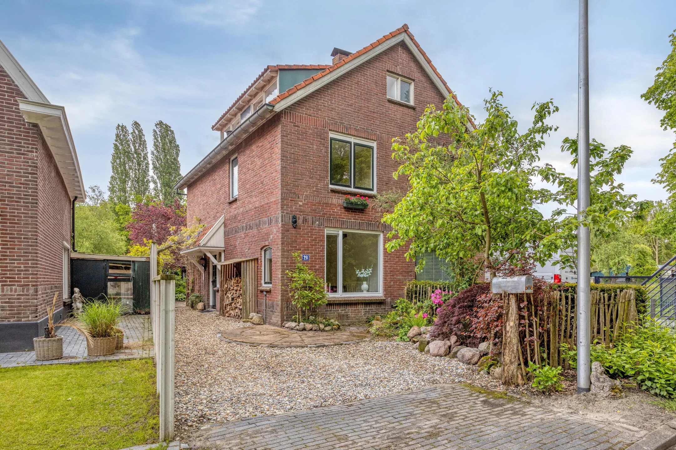 2-onder-1-kapwoning Oude Ootmarsumsestraat 28 in Oldenzaal