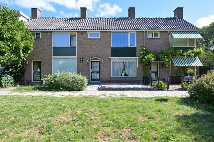 Tussenwoning Potgieterlaan 27 in Uithoorn