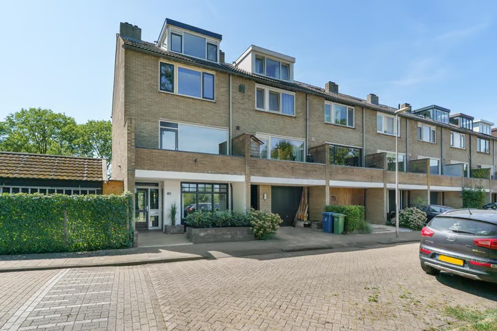 Eindwoning (drive-in woning) Goudenregenstraat 66 in Vianen