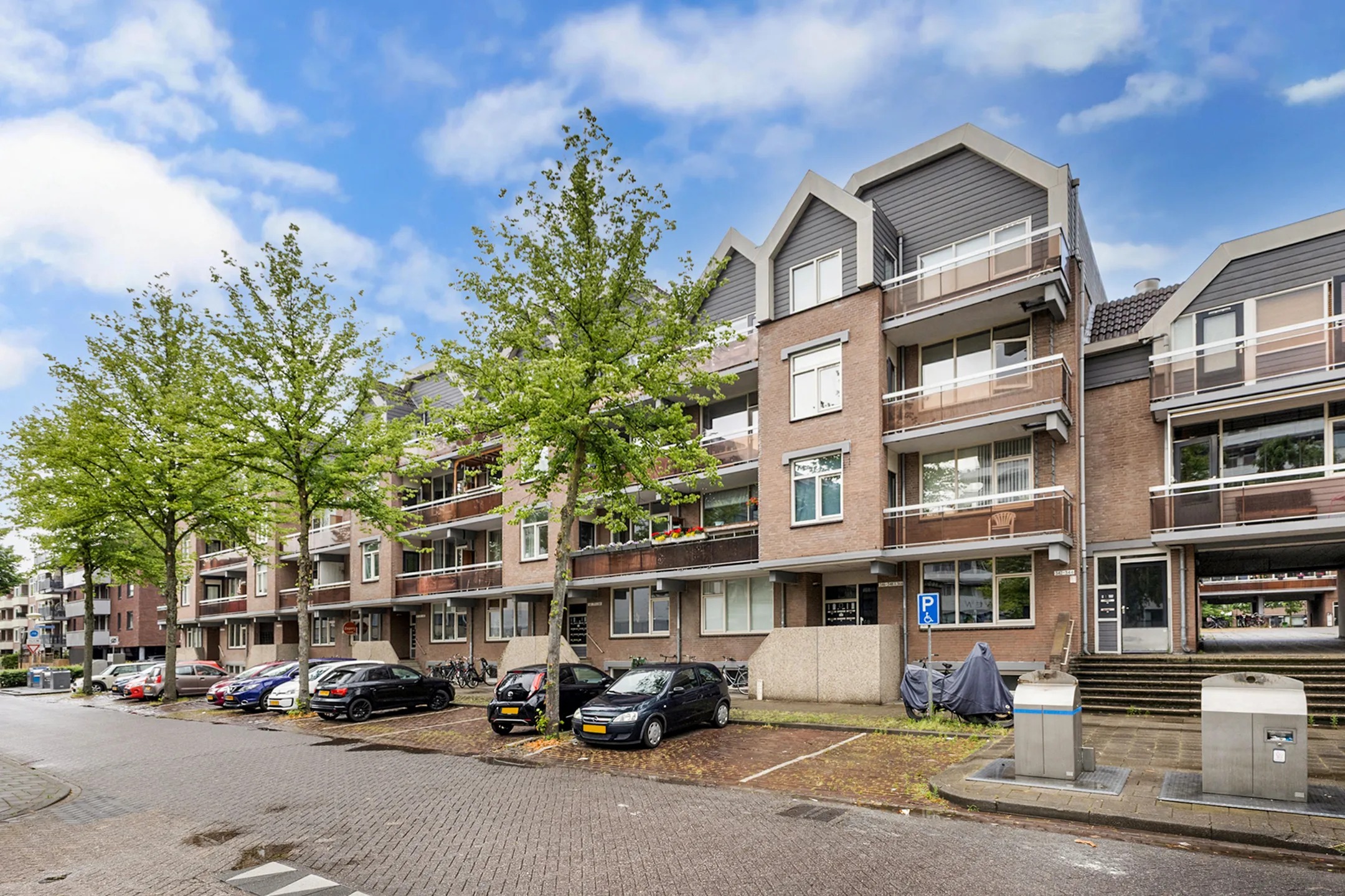 Portiekflat Middellaan 398 Breda