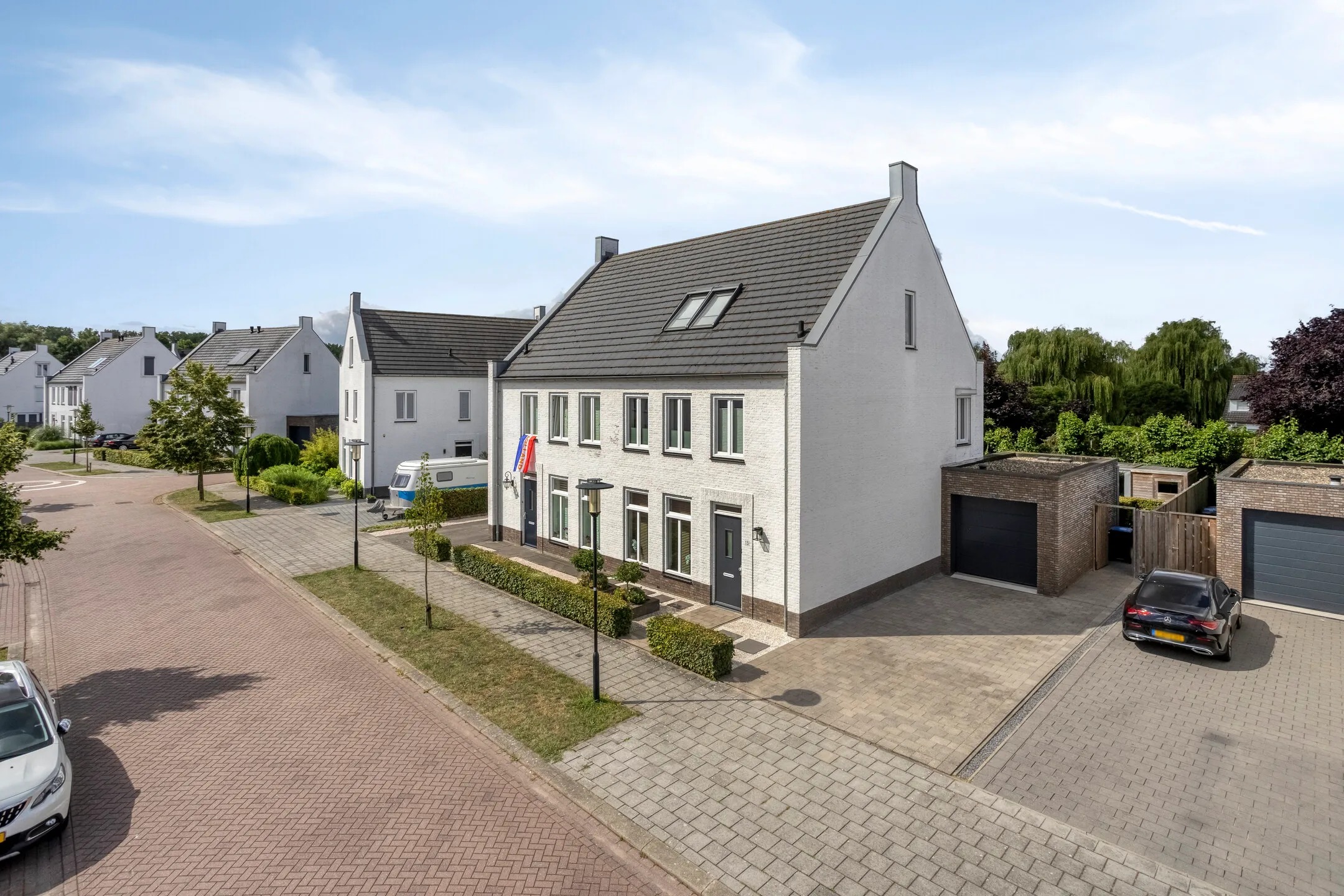 2-onder-1-kapwoning De Droge Kreek 13 in Hulst