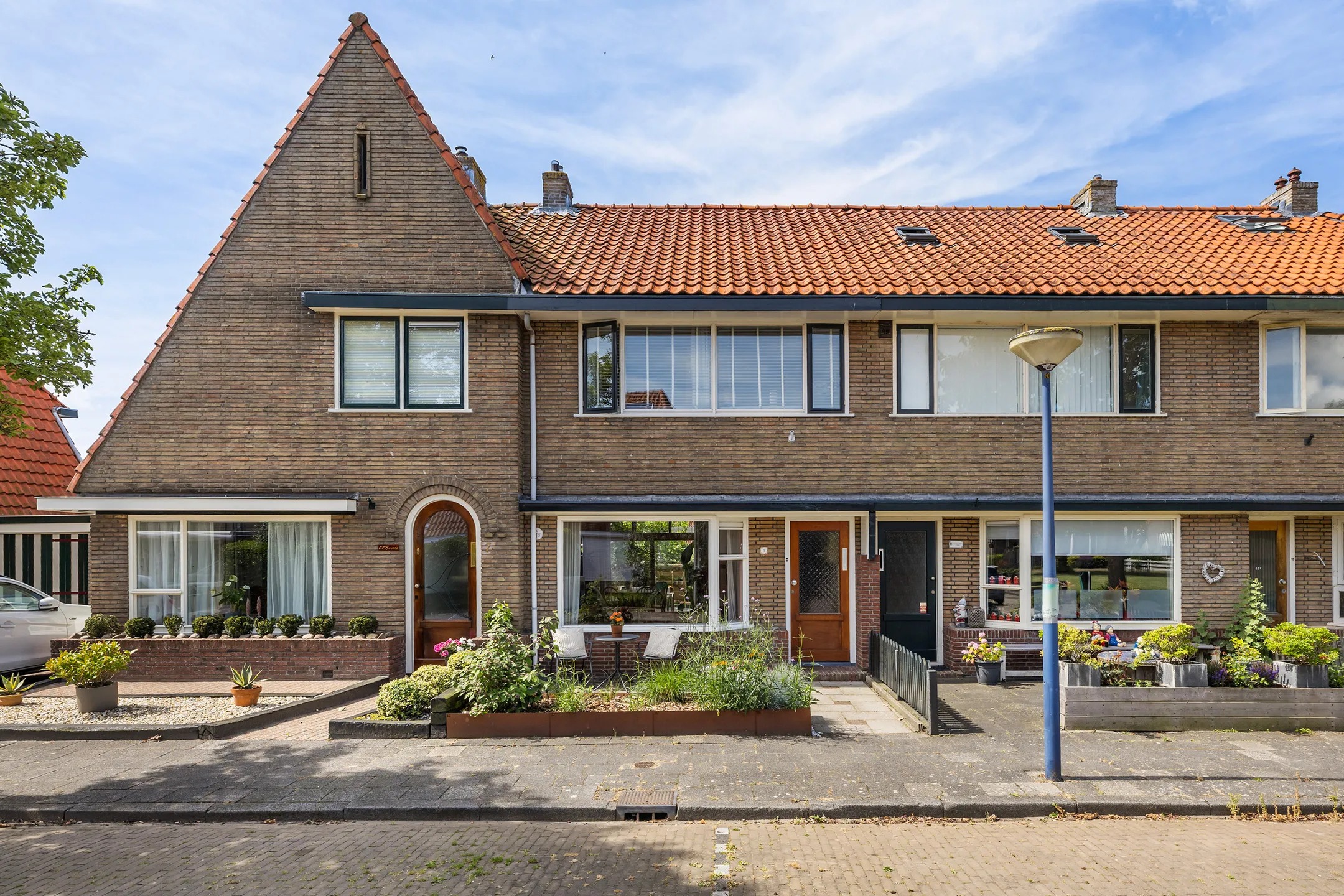 Tussenwoning Burgemeester Okmastraat 9 in Franeker