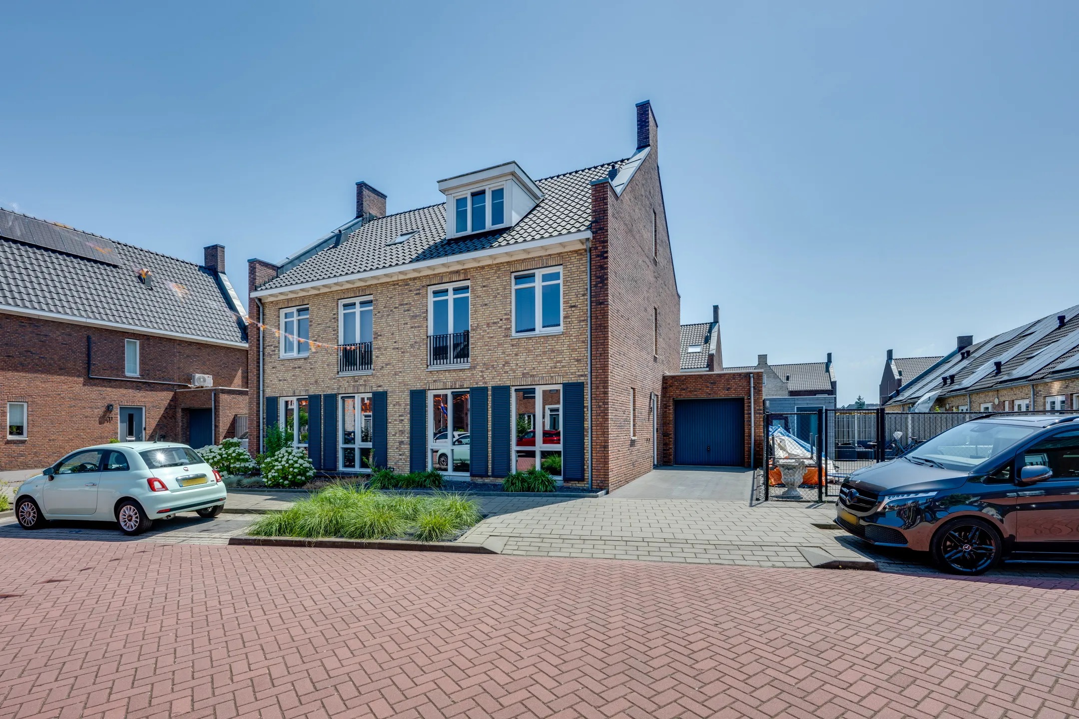 2-onder-1-kapwoning Maximastraat 15 in St. Willebrord