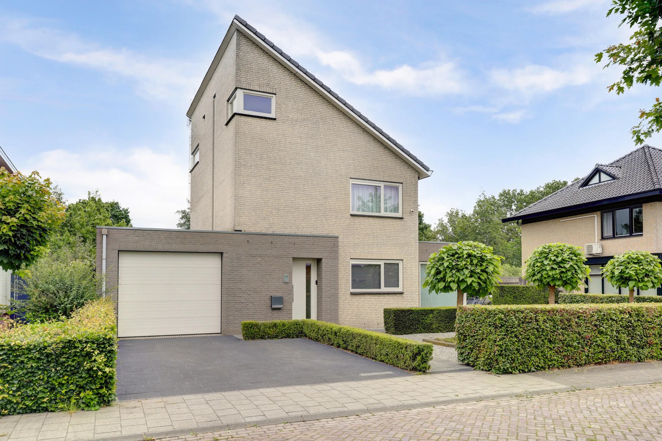 Vrijstaande woning van Glabbeekstraat 34 Rijen