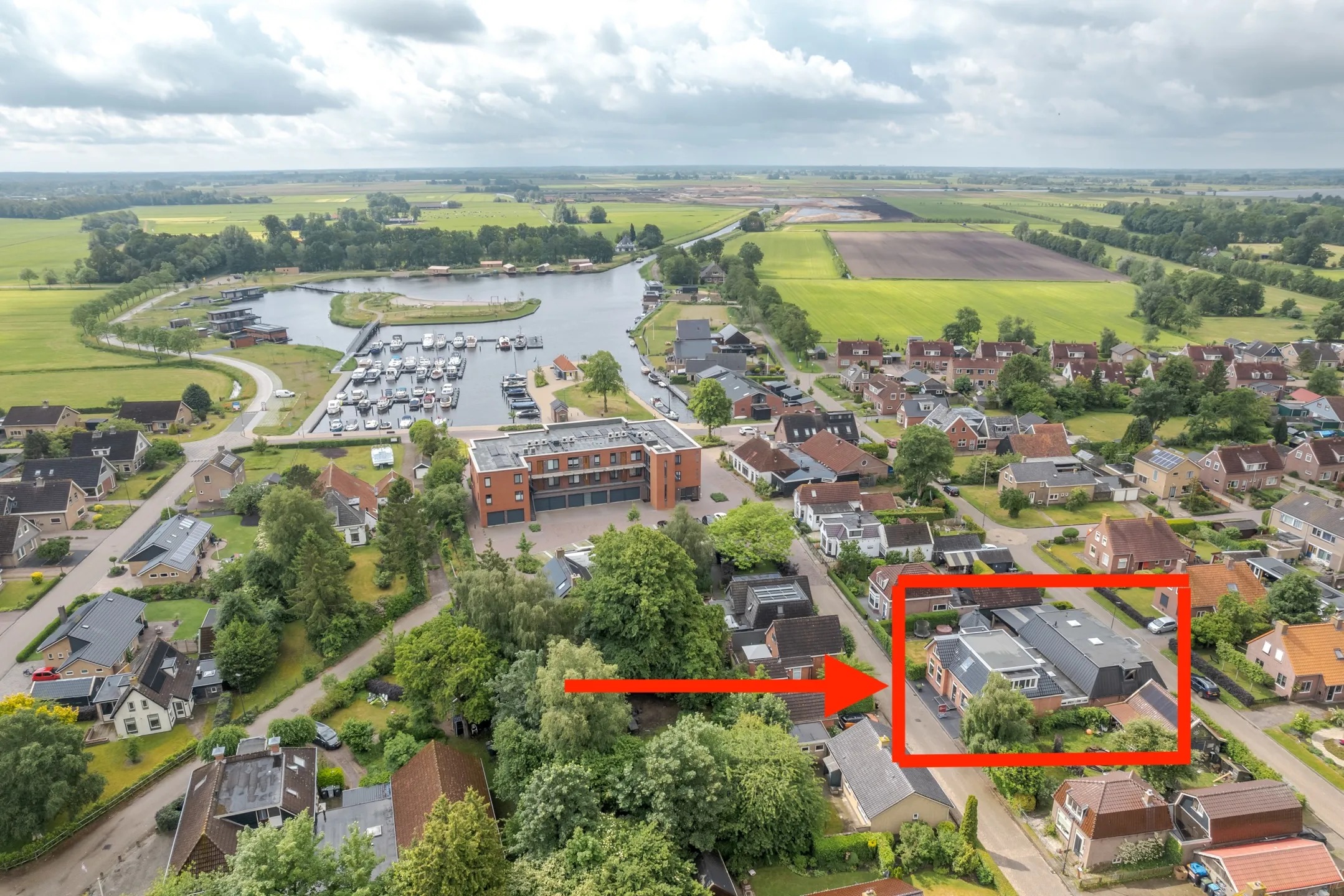 Vrijstaande woning (bedrijfs- of dienstwoning) Fabrykswei 25 Oudega