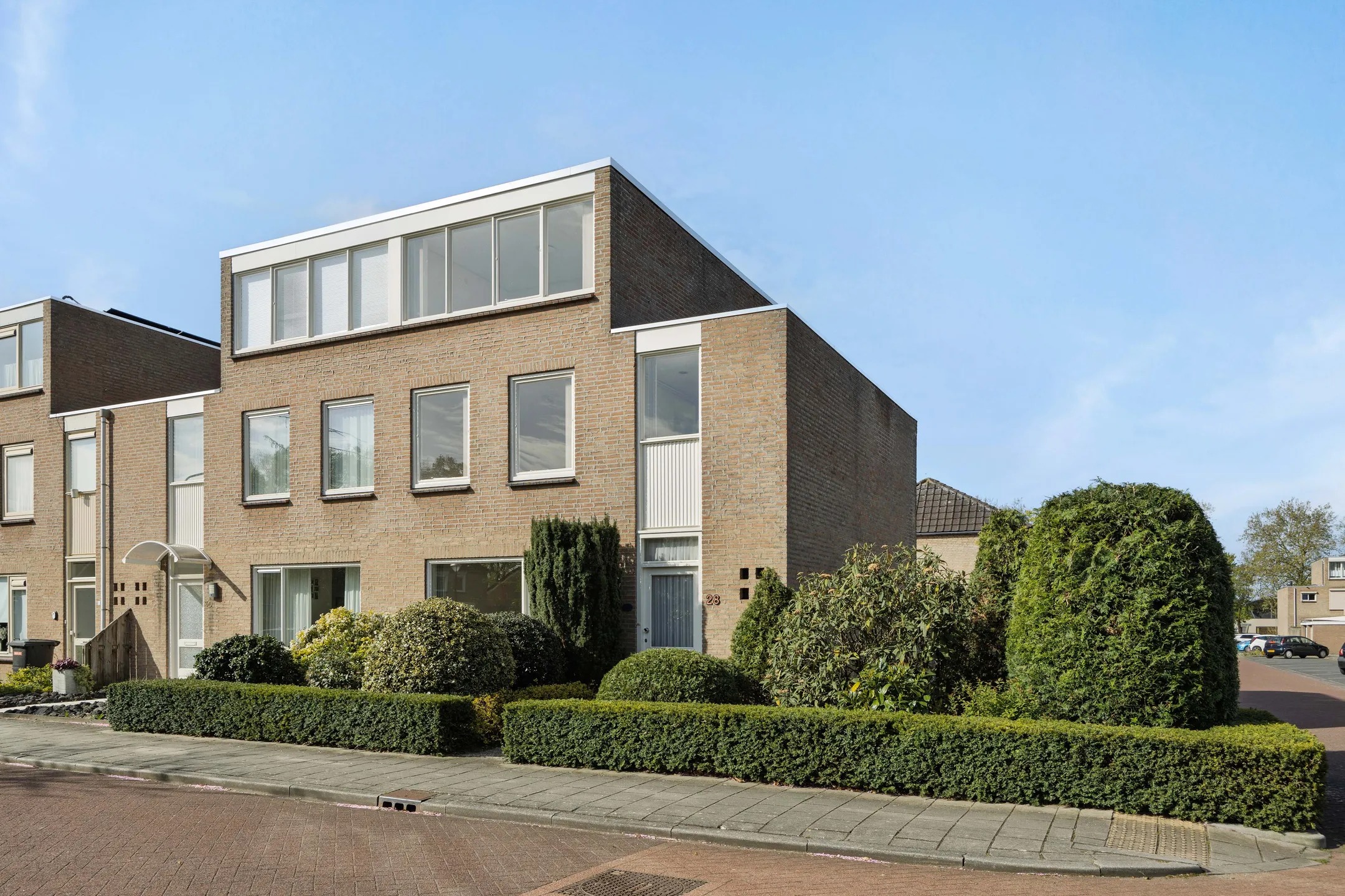 Hoekwoning Bachlaan 28 in Heesch