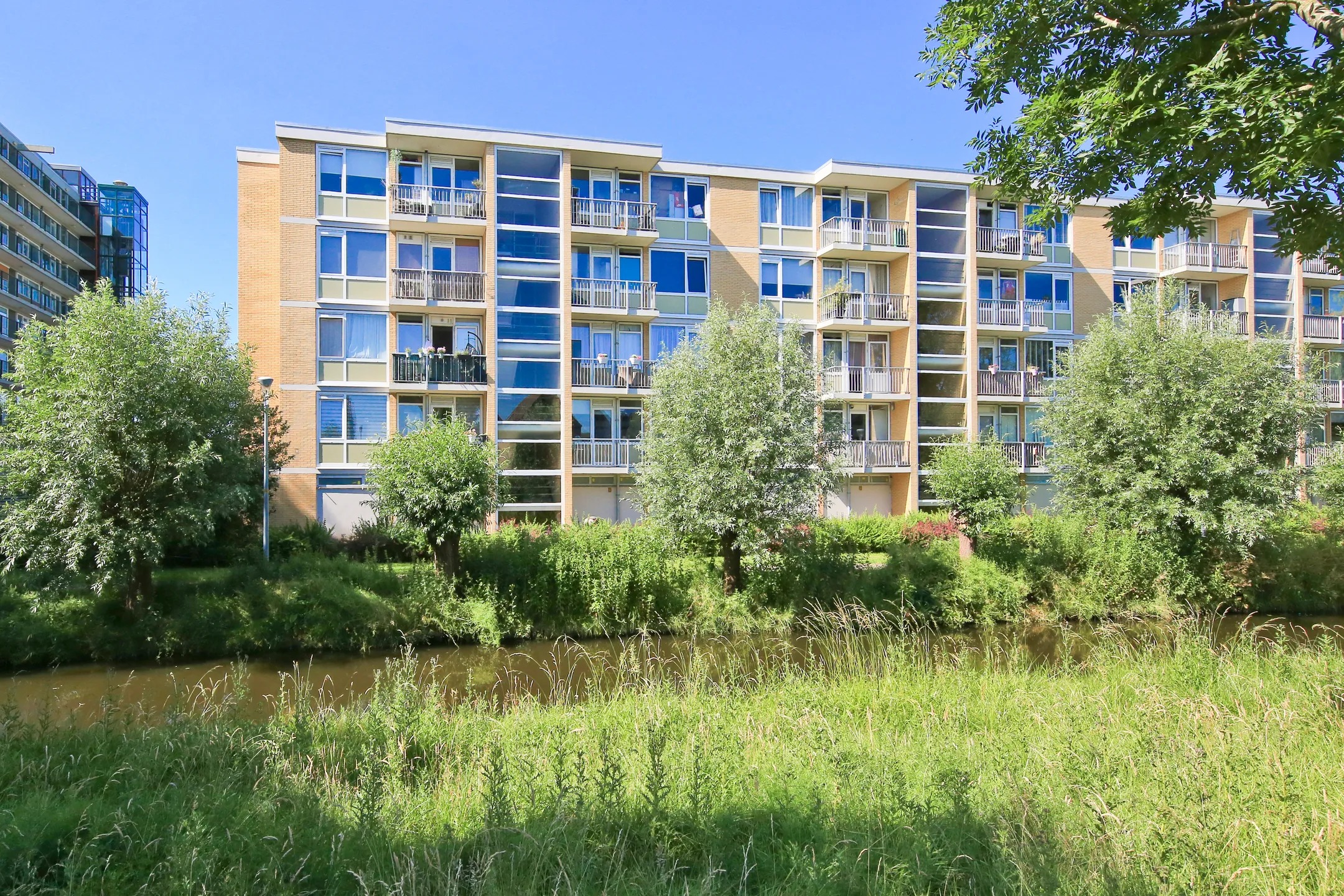 Portiekflat Einsteinlaan 113 in Badhoevedorp