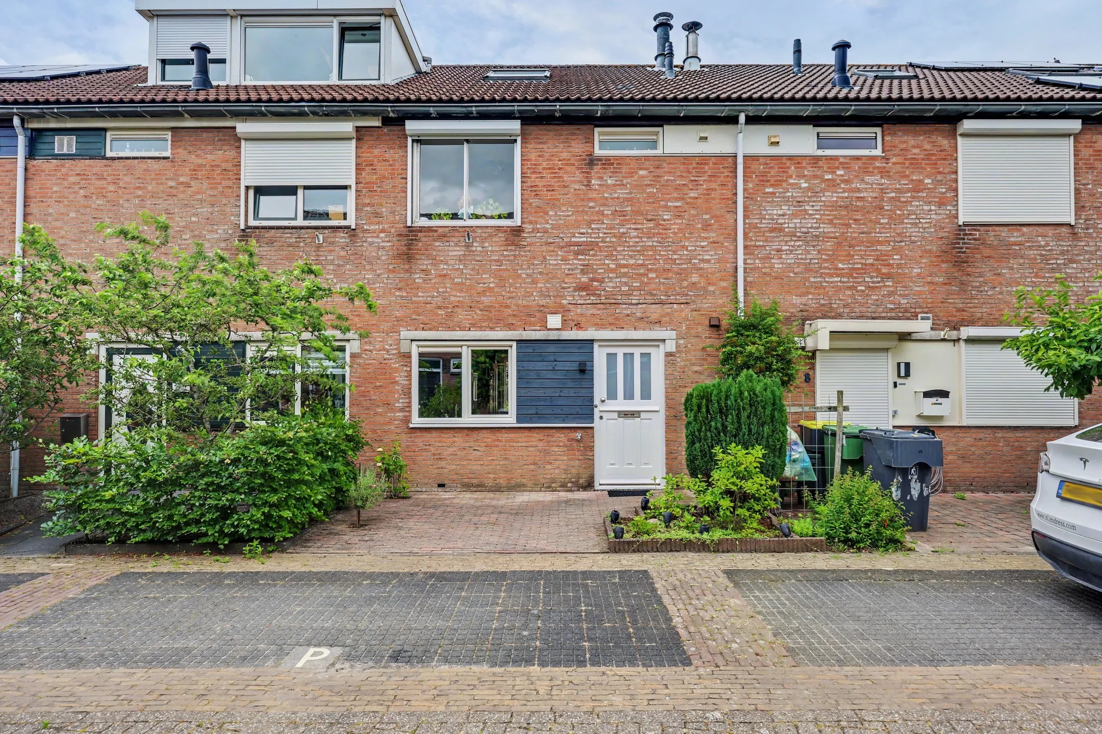 Tussenwoning Bremstraat 6 Klaaswaal