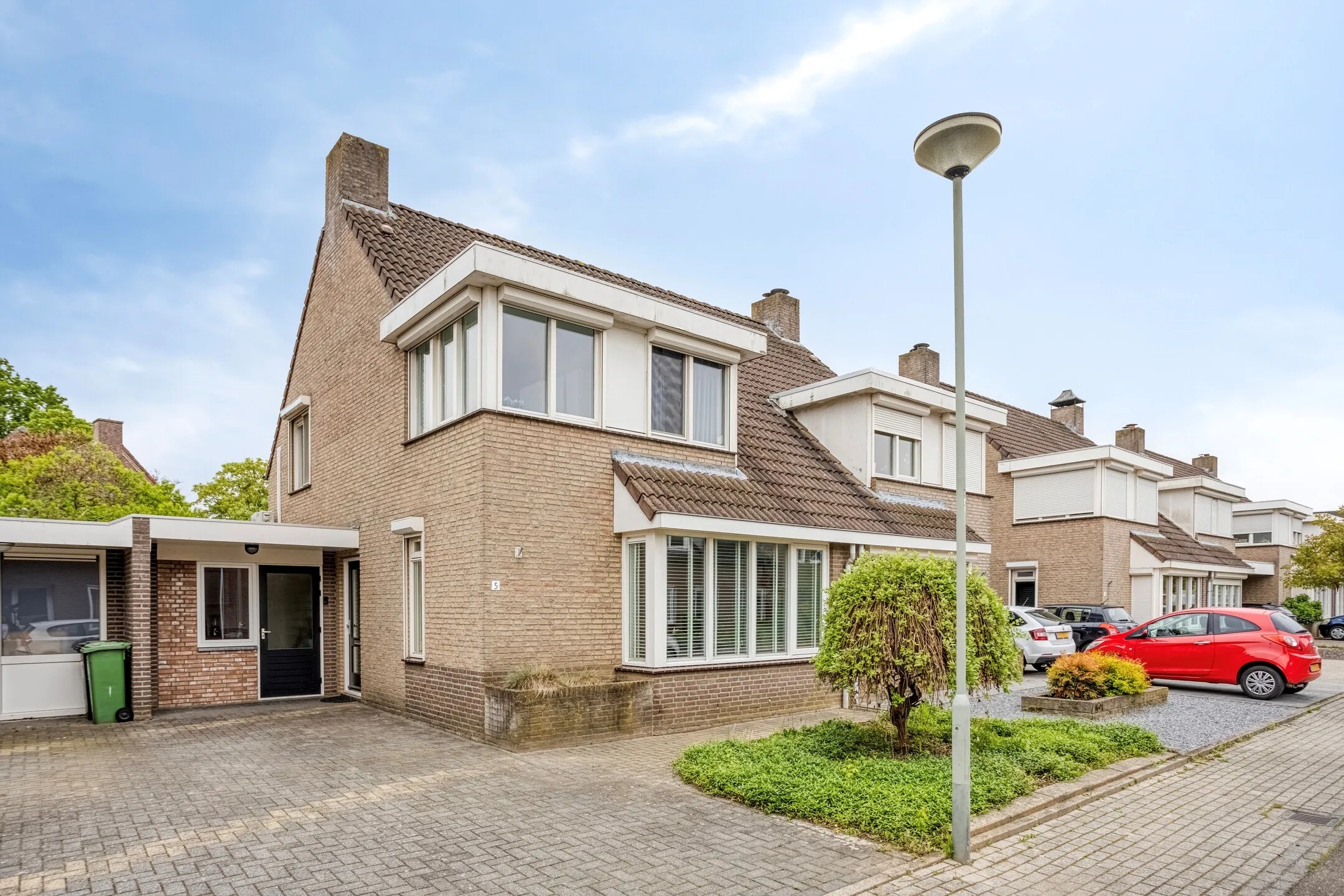 Geschakelde 2-onder-1-kapwoning Hagelkruis 5 in Horn