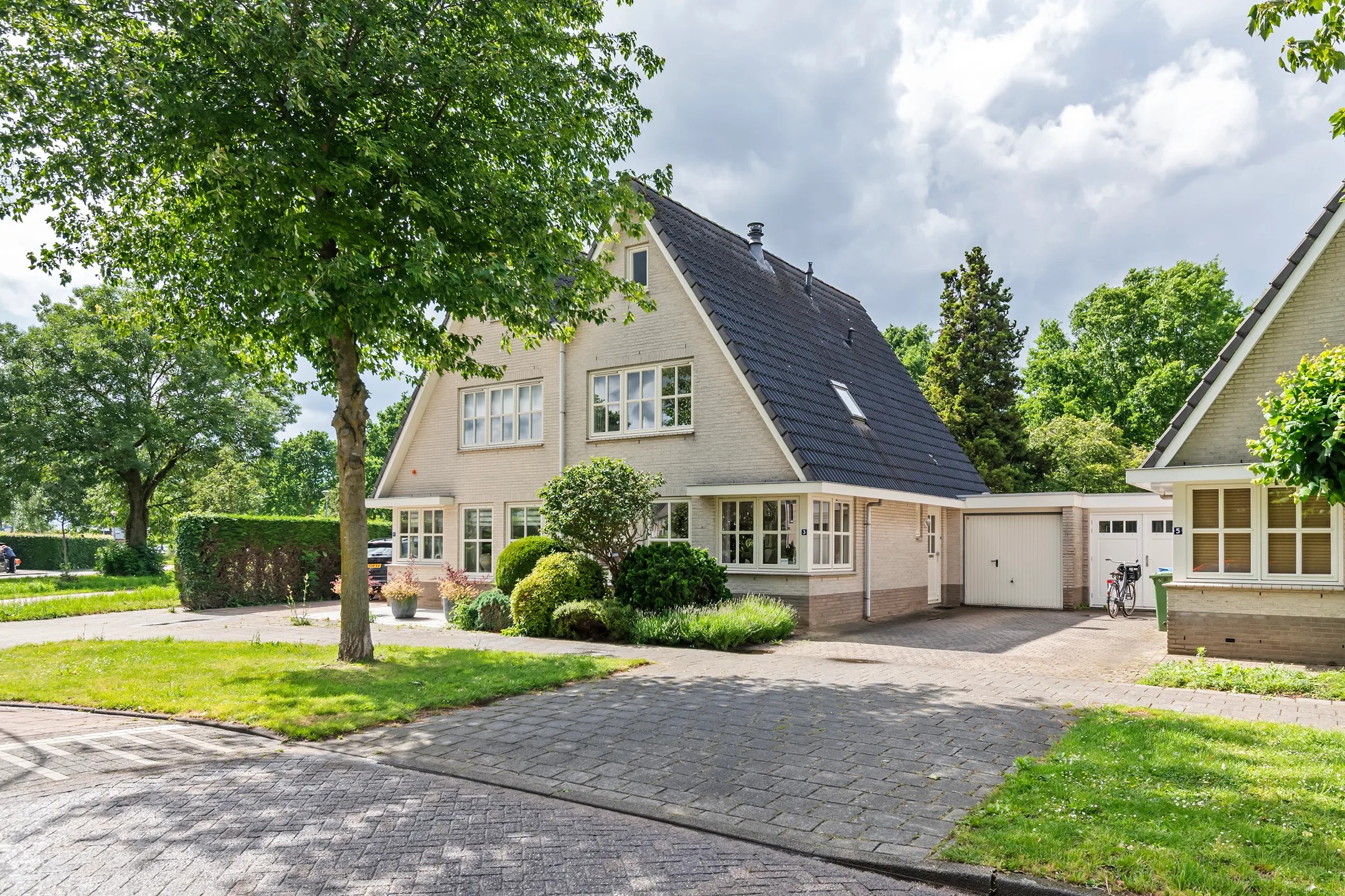2-onder-1-kapwoning Dijkmanzoet 3 in Tiel