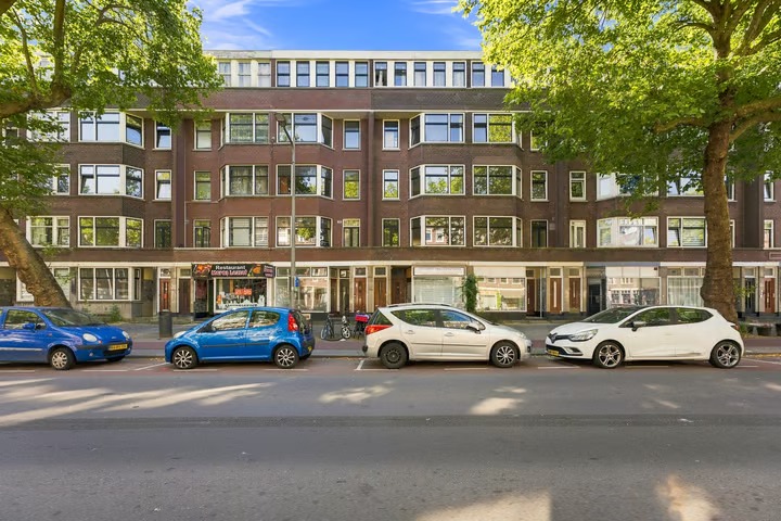 Bovenwoning Mathenesserweg 68 B in Rotterdam