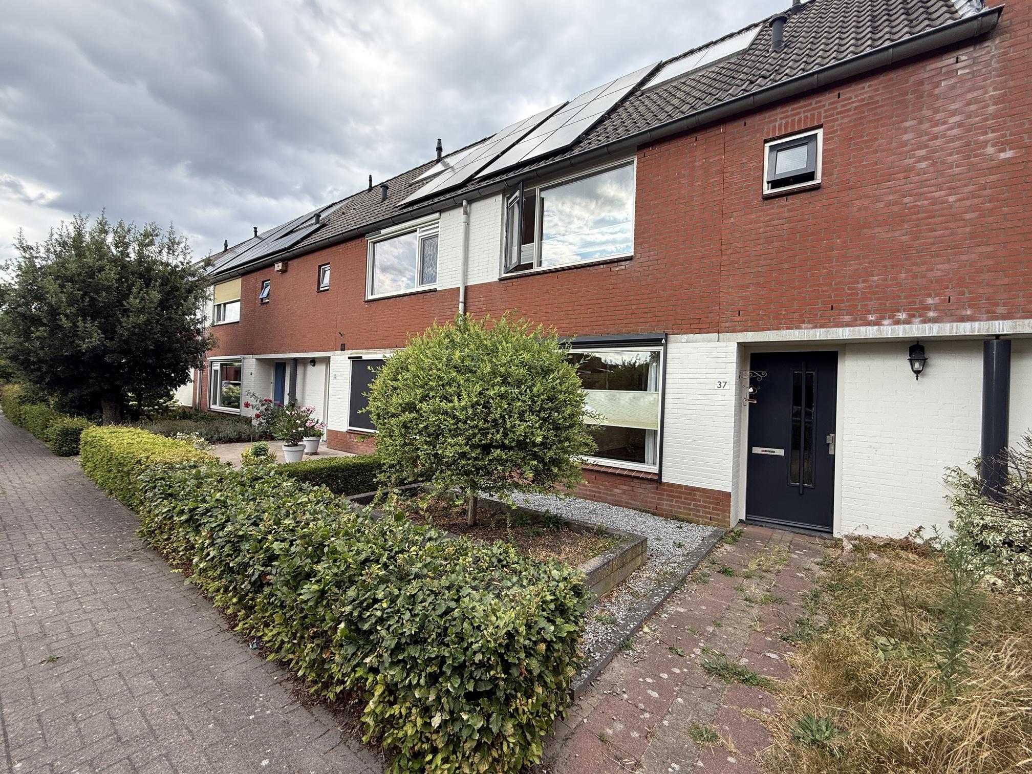 Tussenwoning Vliststraat 37 in Apeldoorn