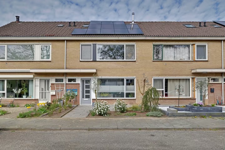 Tussenwoning Schepershof 27 Zevenaar