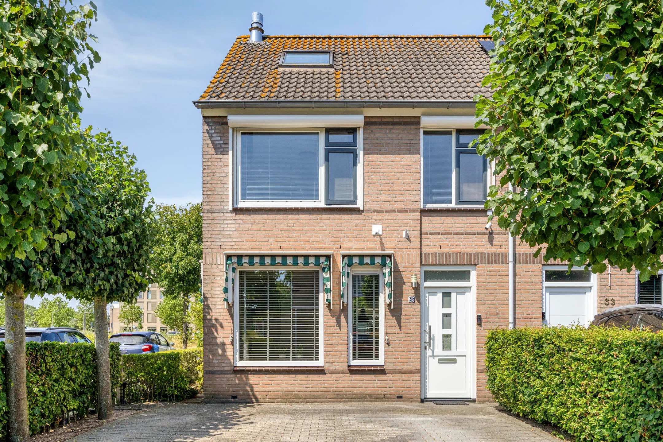 Hoekwoning Knegselstraat 35 in Tilburg