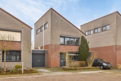Eengezinswoning, geschakelde woning De Boog 16 in Venray