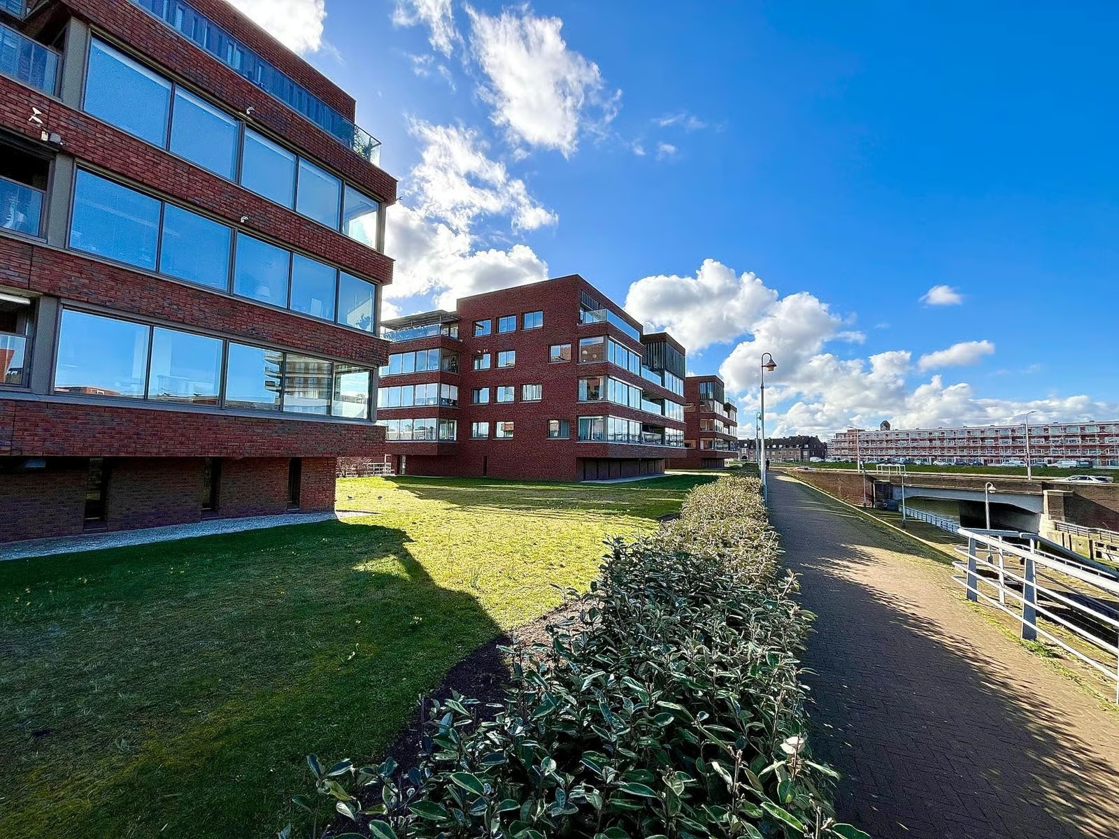 Bovenwoning Dr. Lelykade 345 in Den Haag
