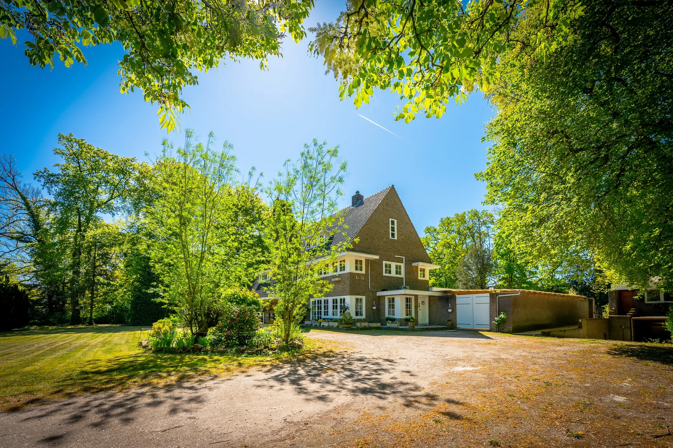 2-onder-1-kapwoning Utrechtseweg 54 in Zeist