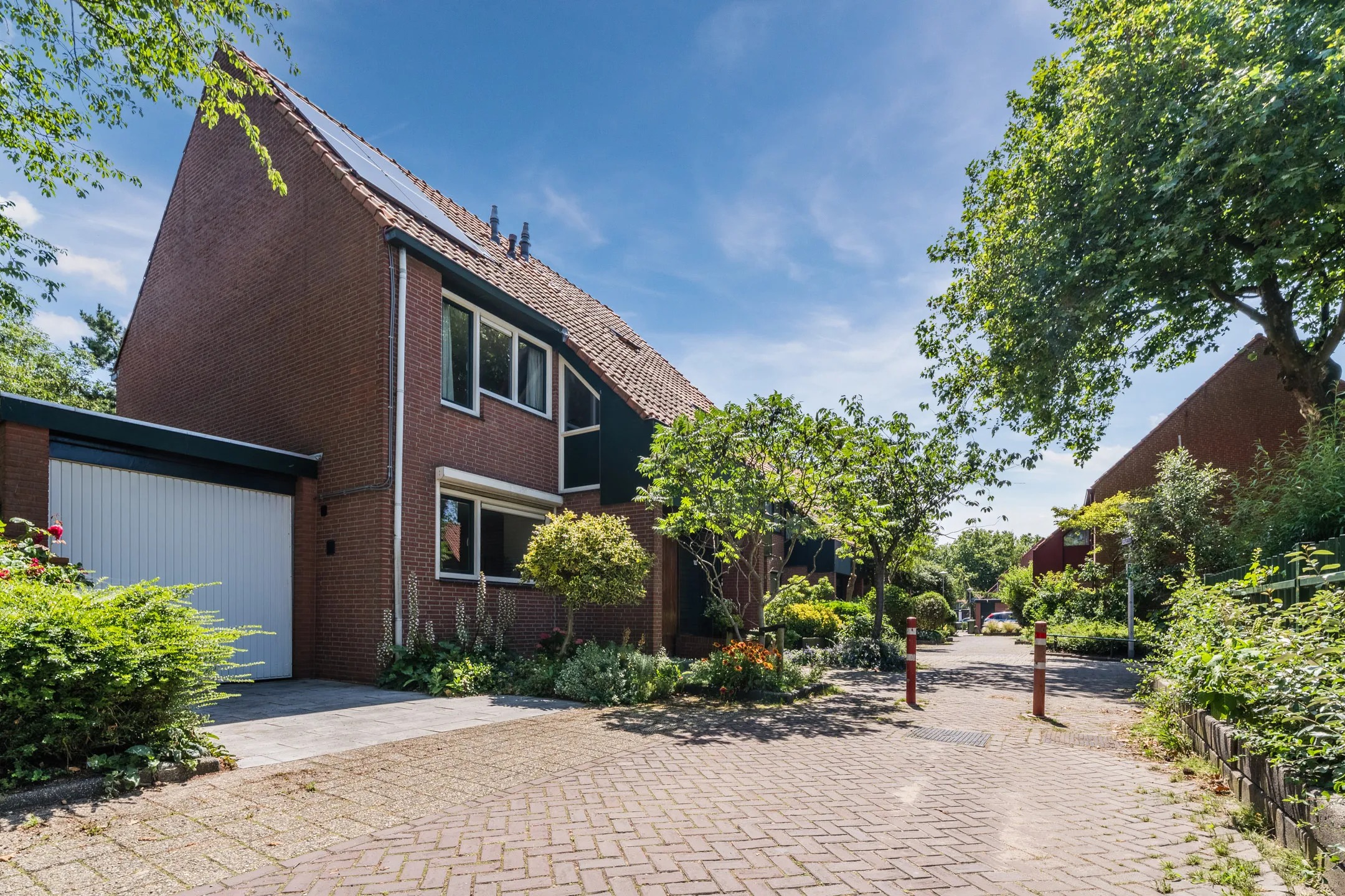 Hoekwoning Boterbloem 36 in Naaldwijk