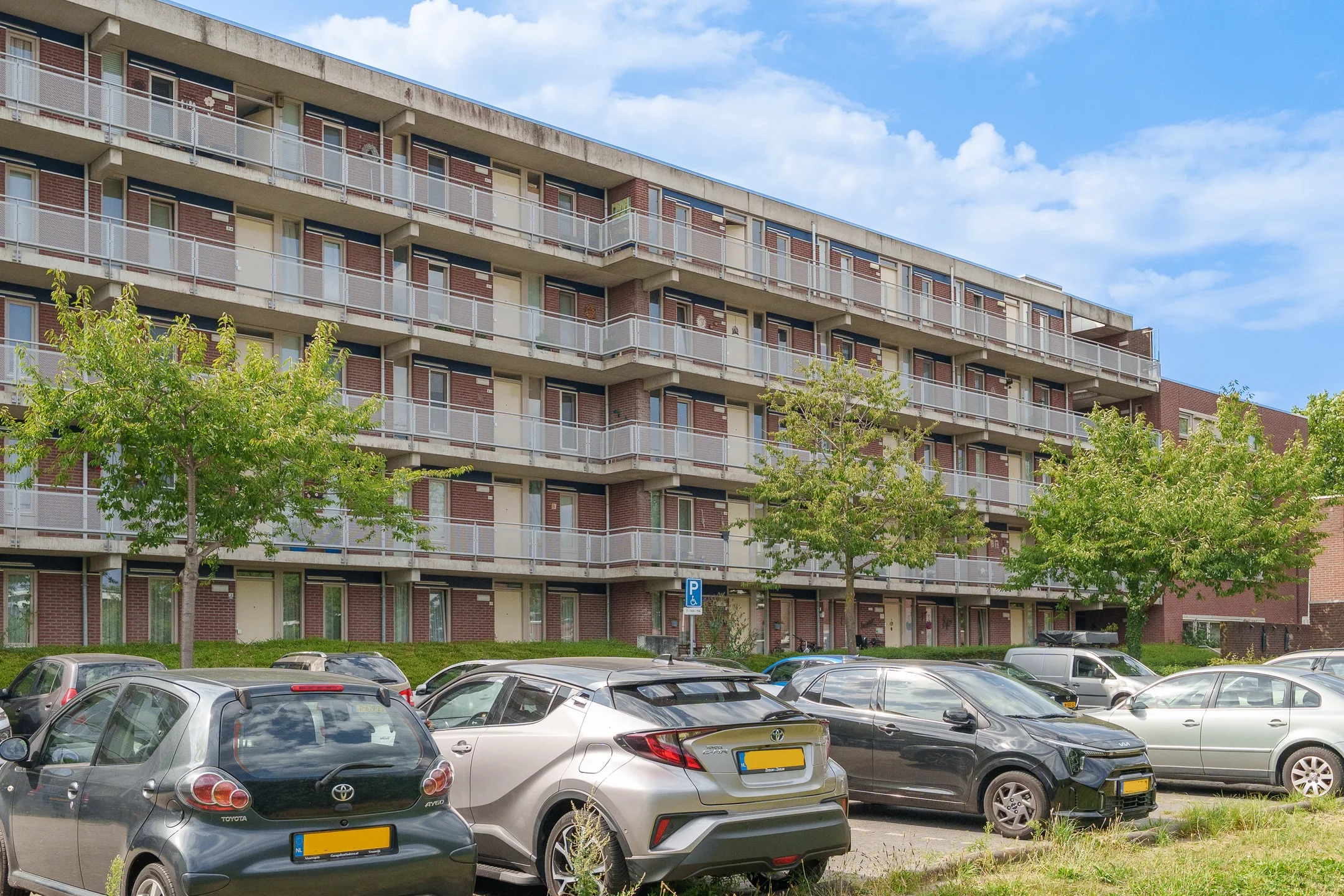 Galerijflat Pyramideboomgaard 408 in Vleuten