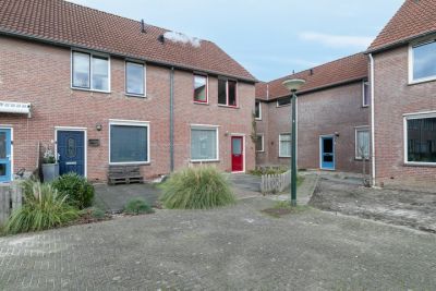 Eengezinswoning, 2-onder-1-kapwoning de Wieken 11 in Raamsdonksveer