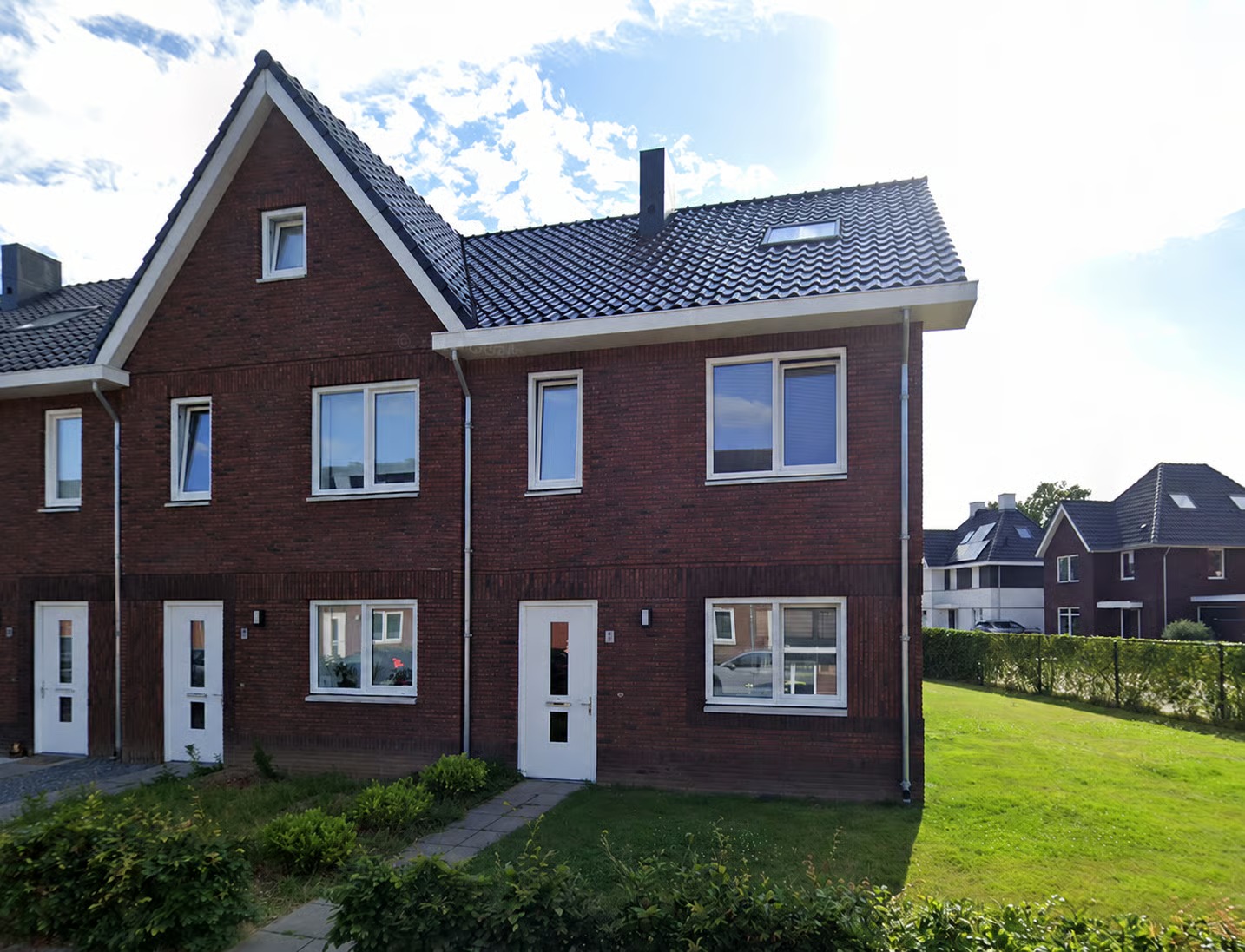 Hoekwoning Roggestraat 2 in Linne