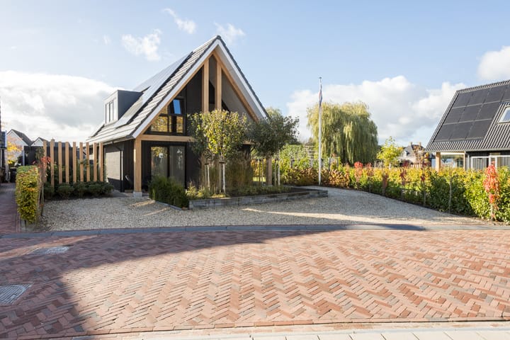 Eengezinswoning, vrijstaande woning De Wemekamp 8 in Den Ham