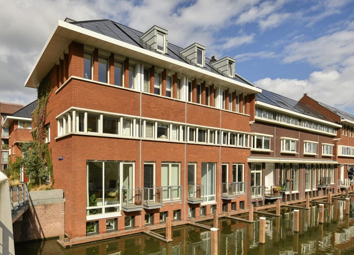 Herenhuis, hoekwoning Stettineiland 78 in Amsterdam