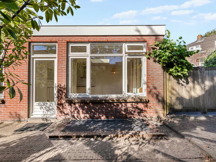 Dubbel benedenhuis Weerdsingel W.Z. 18 E in Utrecht